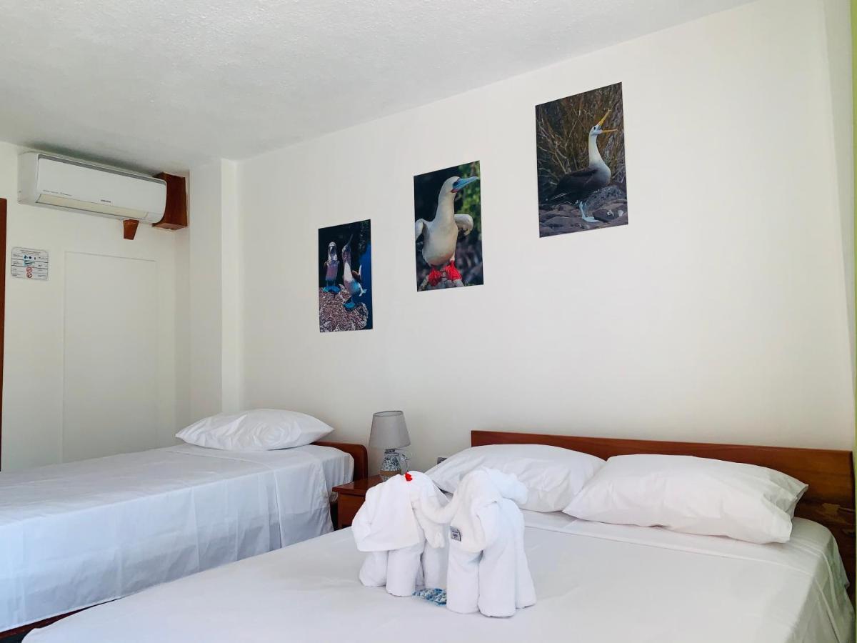 Hostal White House Galapagos Пуэрто-Айора Экстерьер фото