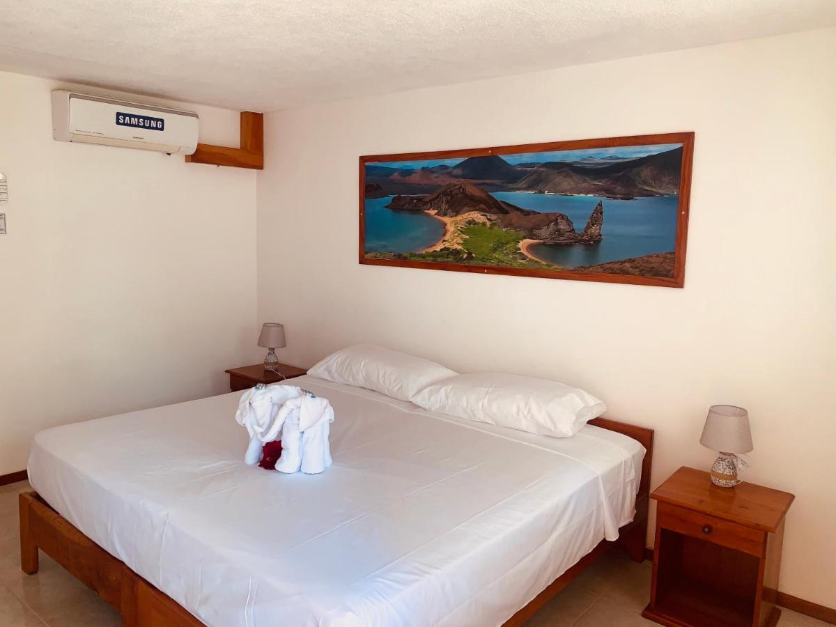 Hostal White House Galapagos Пуэрто-Айора Экстерьер фото