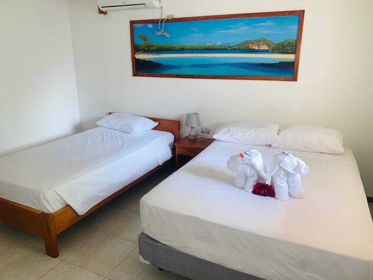 Hostal White House Galapagos Пуэрто-Айора Экстерьер фото